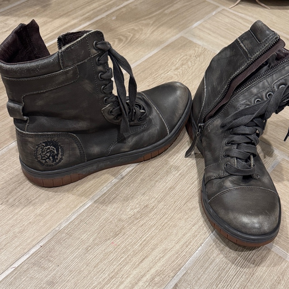 Men's Grey Diesel  Leather Boots